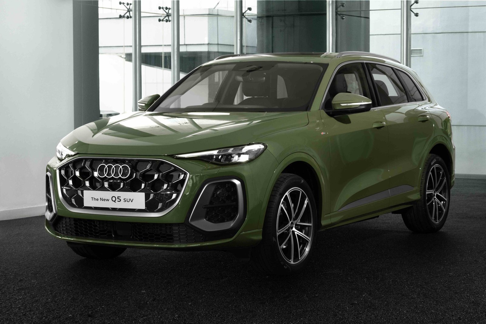 Bukan Sekadar Mewah, Ini yang Ditawarkan Audi Q5 Terbaru di Indonesia